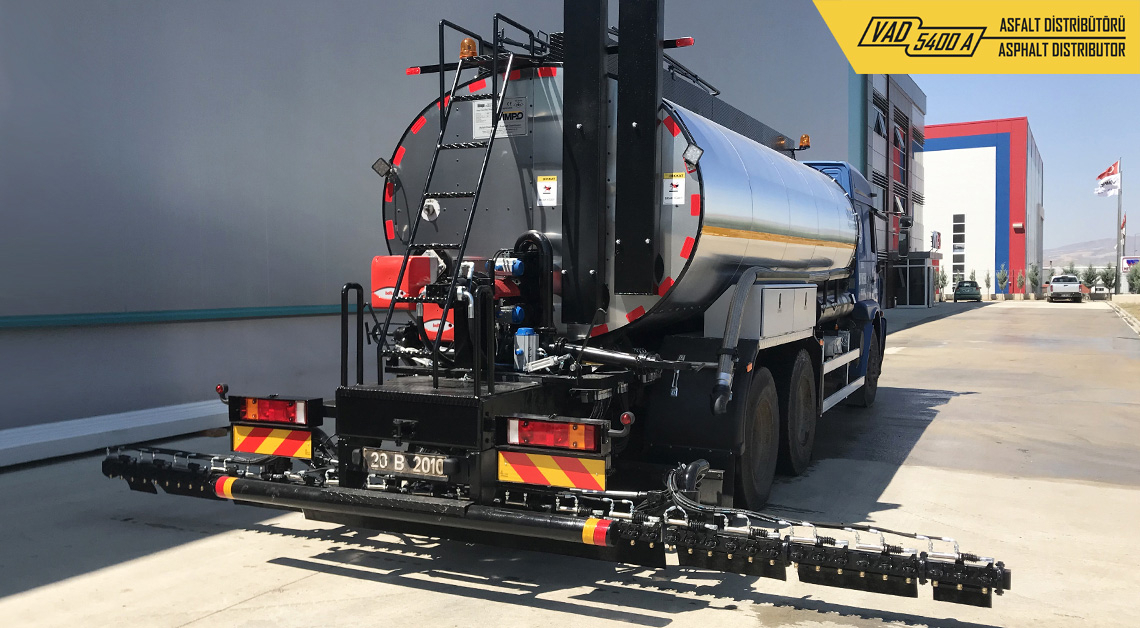 Asphalt Distributor